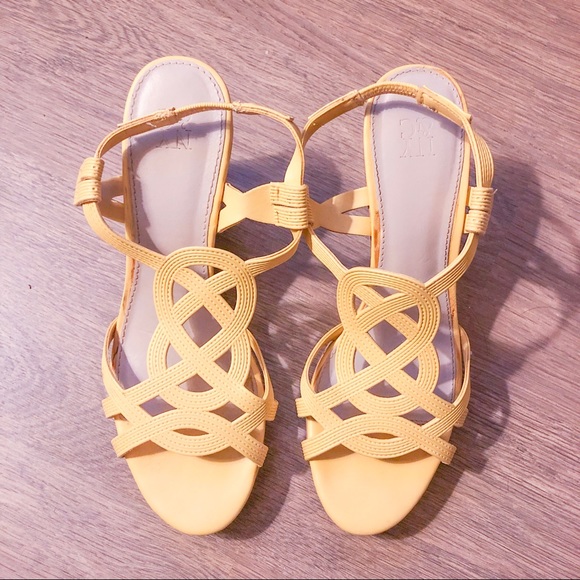 🟣 NY&Co Yellow Faux Cork Wedge Sandals 8 EUC - Picture 1 of 9
